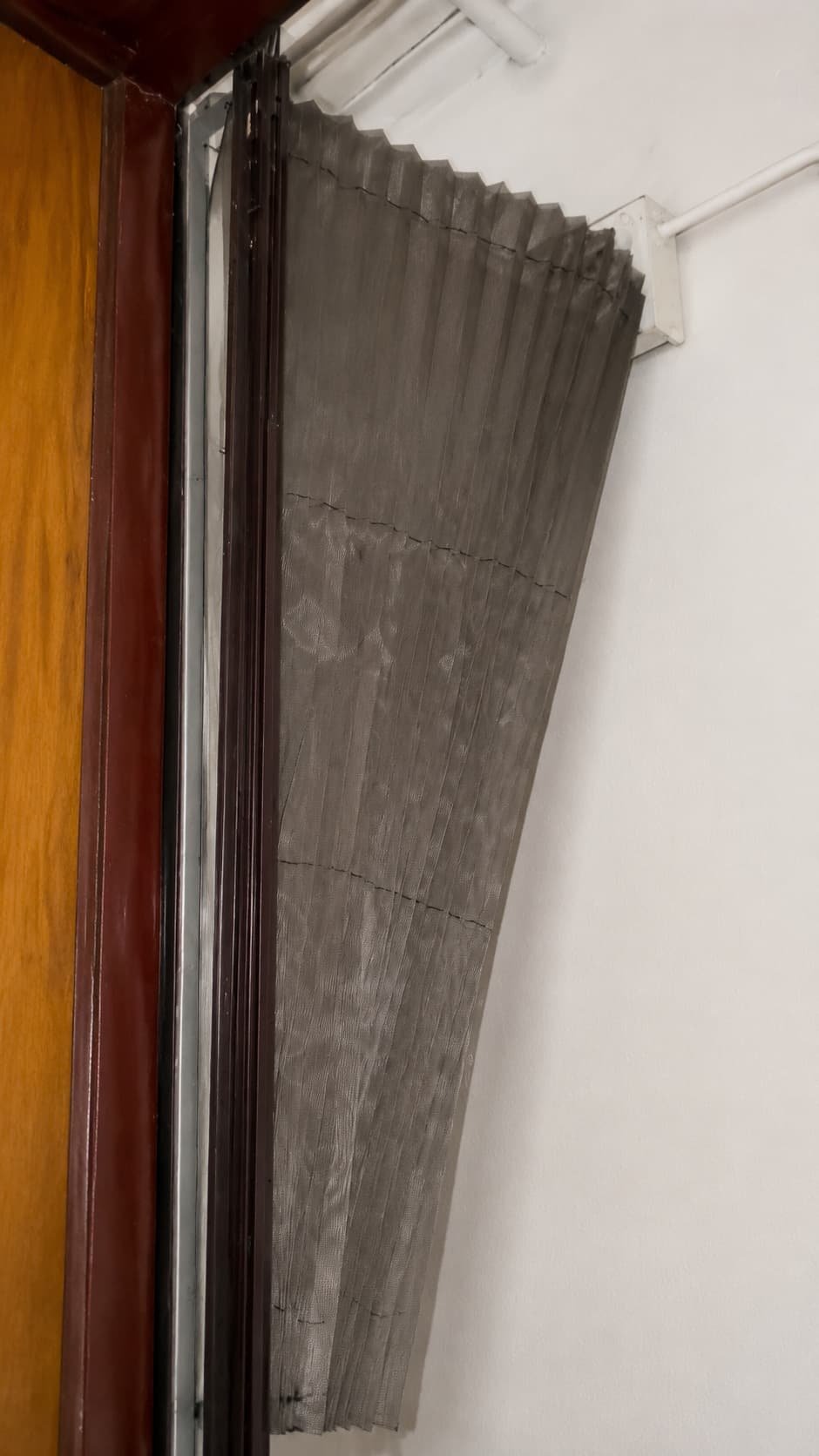 Pleated screen thread replacement repair in Gachibowli Hyderabad